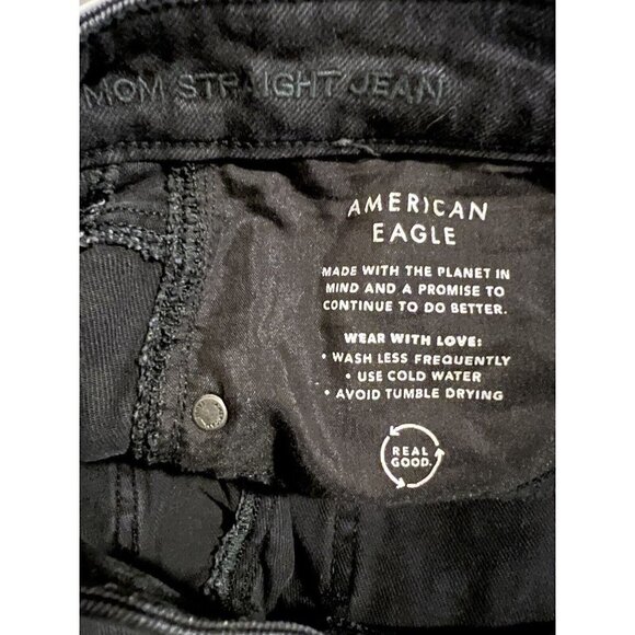 AMERICAN EAGLE Womens Black Wash Distressed Mom Straight Jeans Size 6 Short - Picture 9 of 15